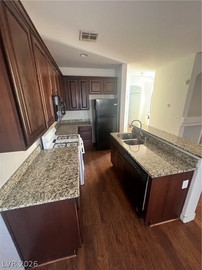 Foto del edificio - 6715 Moreno Valley St