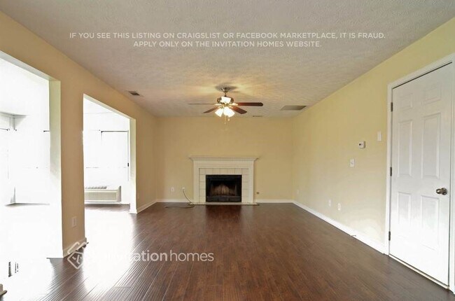 Foto del edificio - 129 Meadowview Ln