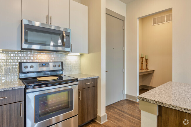 1BR, 1BA - 873SF A2 Lily - Kitchen/Desk Area - Magnolia At Lakewood