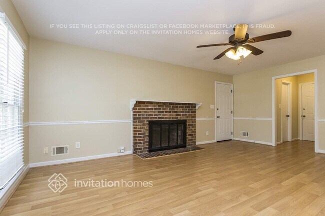 Foto del edificio - 2693 Ashworth Cir