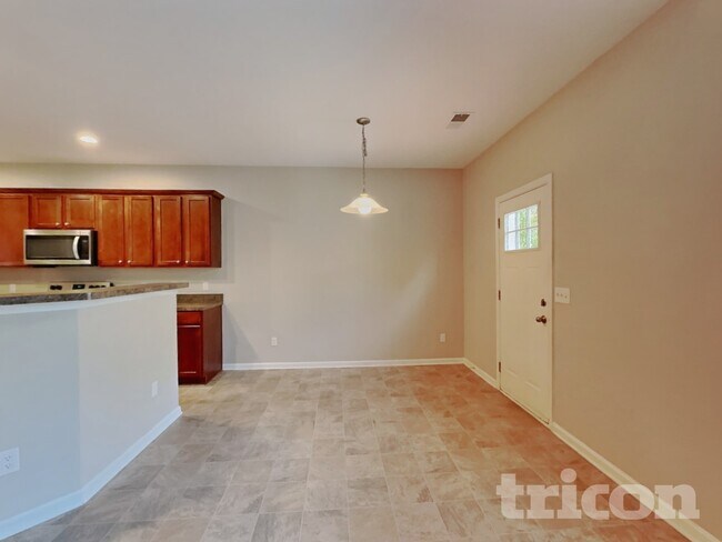Foto del edificio - 4236 Glenmore Creek Dr