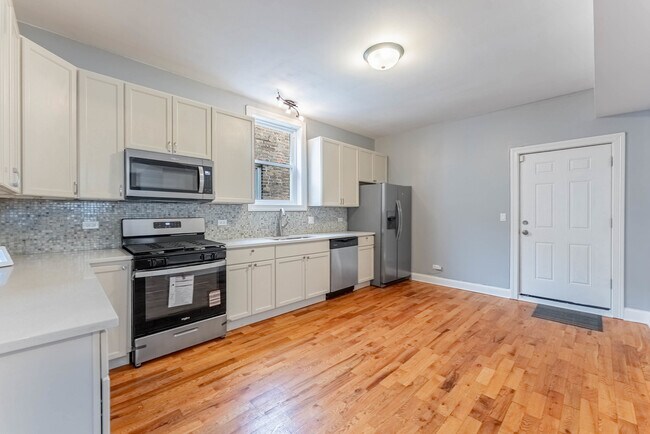 Foto del edificio - 163 N Lockwood Ave