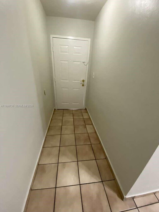 Foto del edificio - 4655 Palm Ave