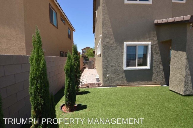 Foto del edificio - 3 br, 3 bath House - 10112 Glacier Pool St.