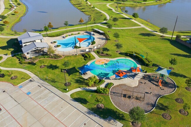 Foto del edificio - 11219 Albany Meadow Ln