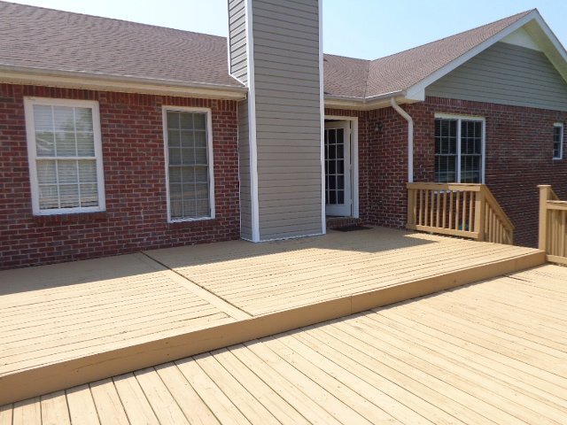 Foto del edificio - 1368 Bluebonnet Dr