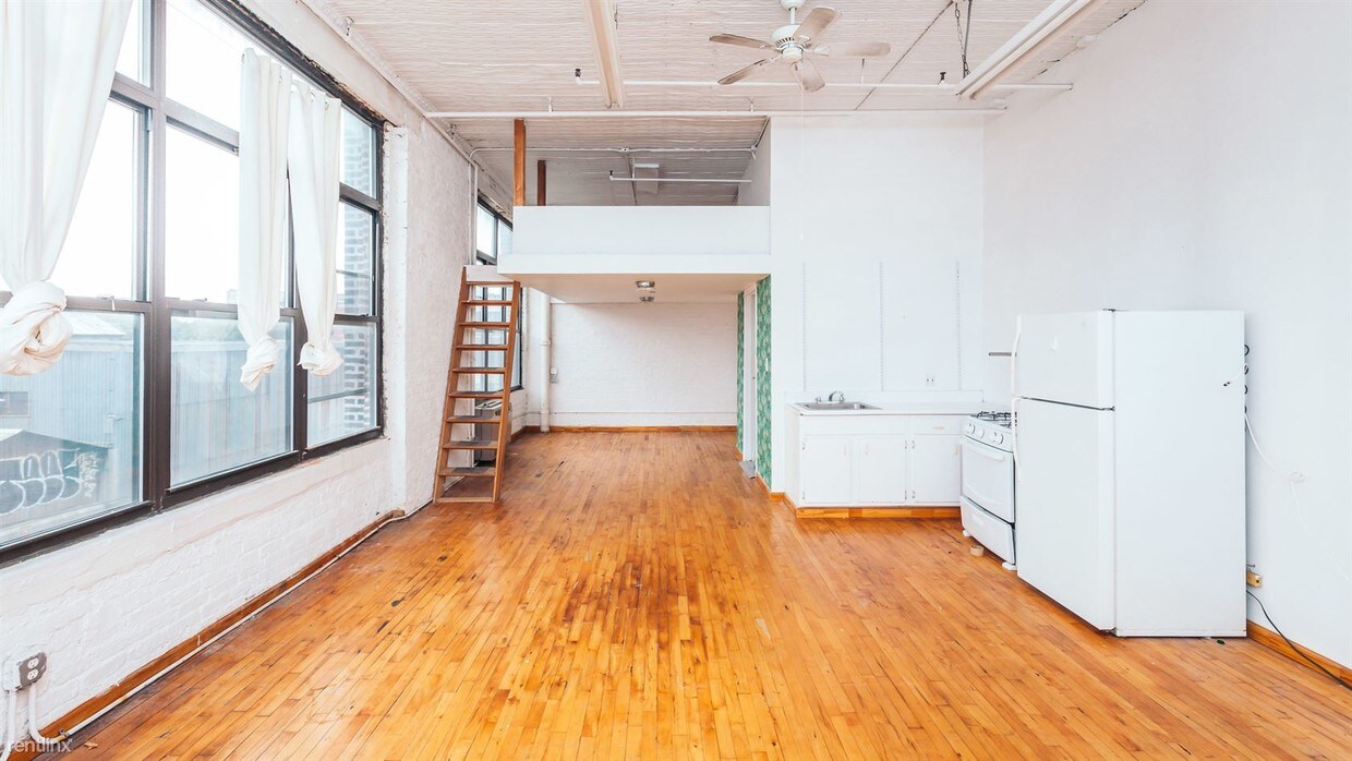 Primary Photo - 2 br, 1 bath Apartment - 9 White St Unit 406