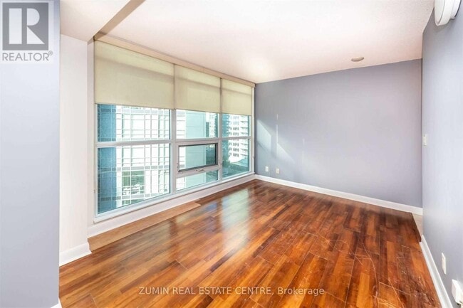 Building Photo - 600 Fleet St