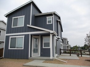 Building Photo - 1124 Blue Bell Rd