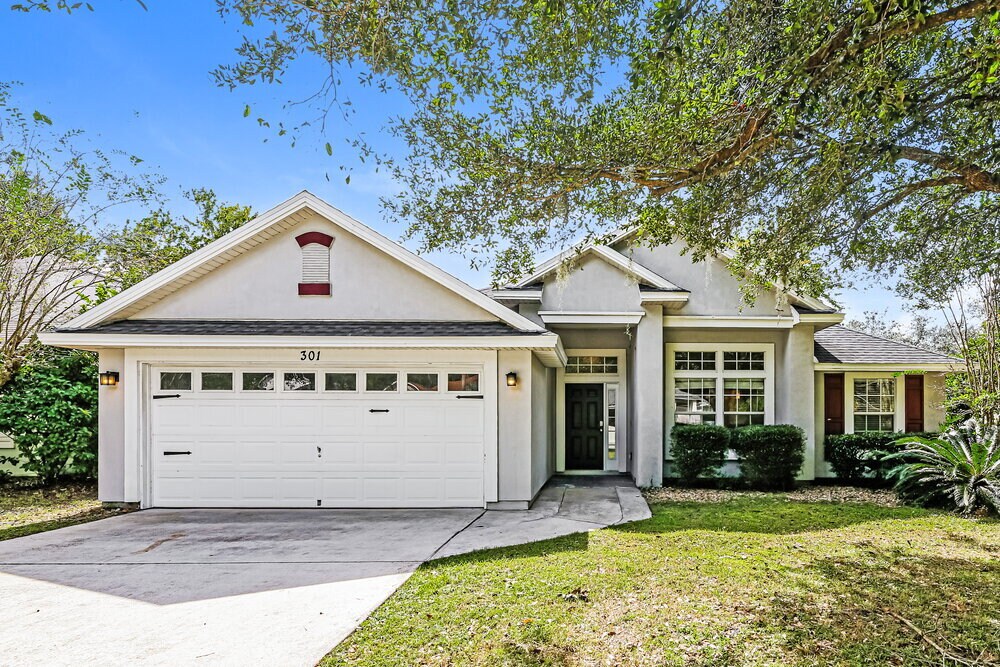 Foto principal - 301 N Lake Cunningham Ave