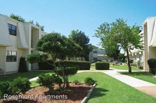 Primary Photo - 7504 S Country Club Dr