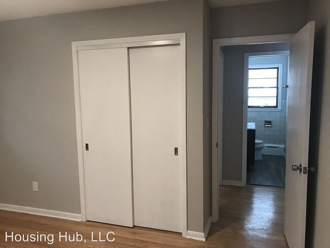 Foto del edificio - 1750 Larpenteur Ave E