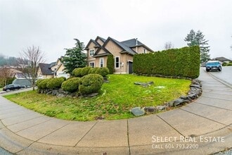 Building Photo - 5513 Teskey Pl