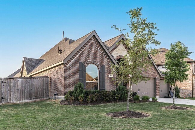 Foto del edificio - 24911 Mountclair Hollow Ln