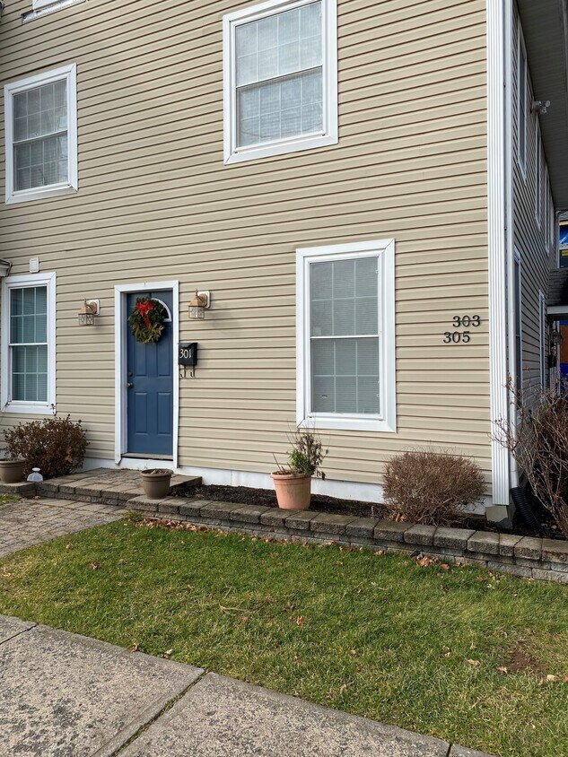 303 Maple Avenue Unit 303 Maple Ave, Cheshire, CT 06410 Apartments at 303 Maple Avenue