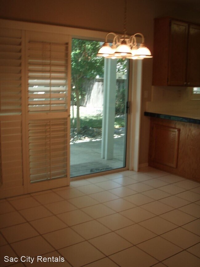 Building Photo - 3 br, 2.5 bath House - 3908 Riverstone Lane