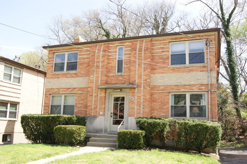 4022 Paxton Ave Unit D, Cincinnati, OH 45209 Room for Rent in