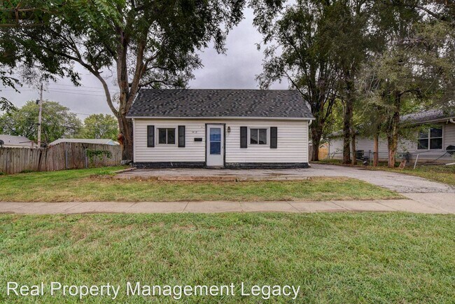 Foto del edificio - 3 br, 1 bath House - 1412 Avenue C