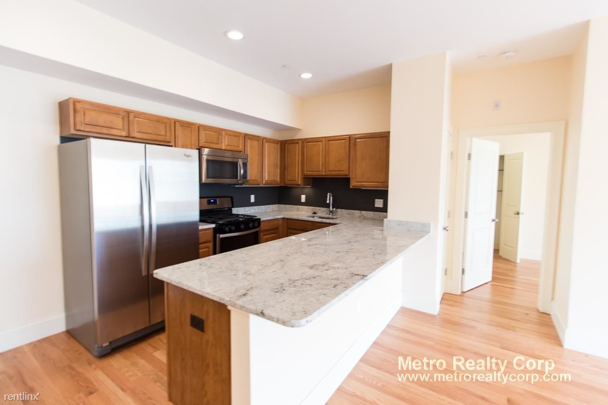 Foto principal - 5165 Washington St