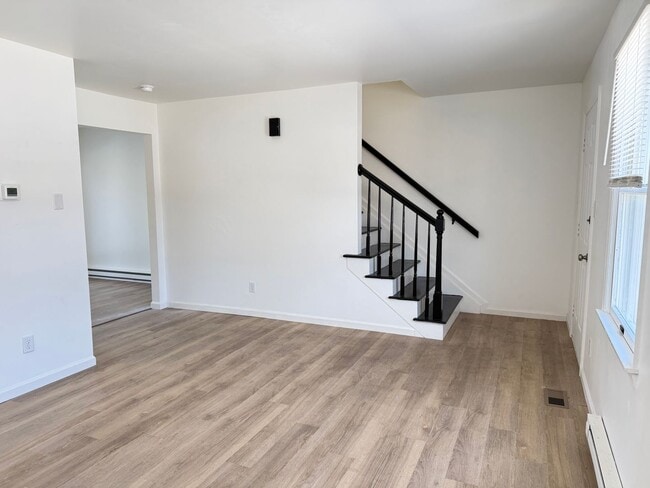 Foto del edificio - Beautiful 2-Bedroom 1.5 Bathroom Home in Elizabethtown School District!