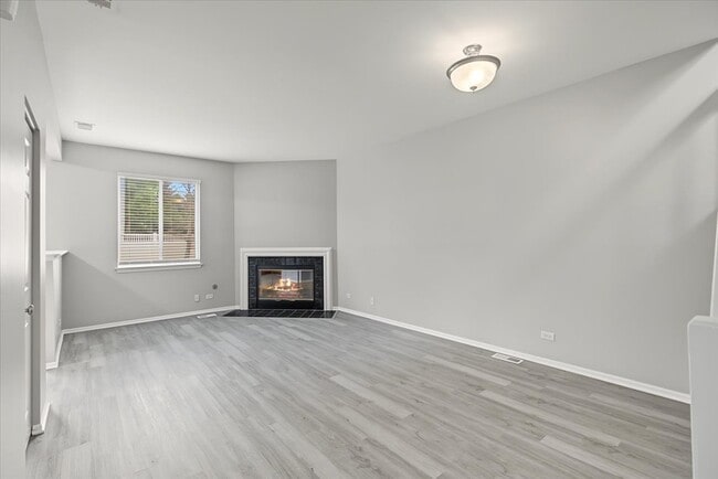 Foto del edificio - 1108 Grand Lake Ct
