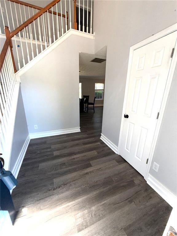 Building Photo - 1581 Water Lily Way SE