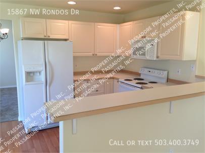 Building Photo - 15867 NW Rondos Dr