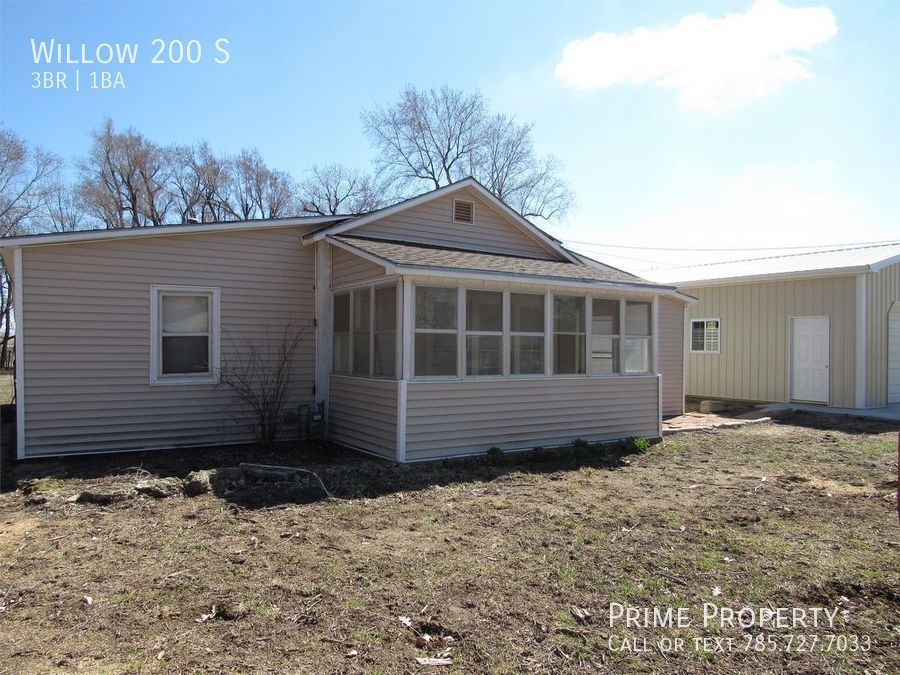 Willow 200 S House for Rent in Solomon, KS