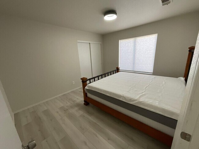 Foto del edificio - 10153 E Canyon Meadow Dr