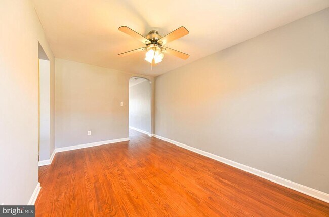 Foto del edificio - 1130 Linden Ave