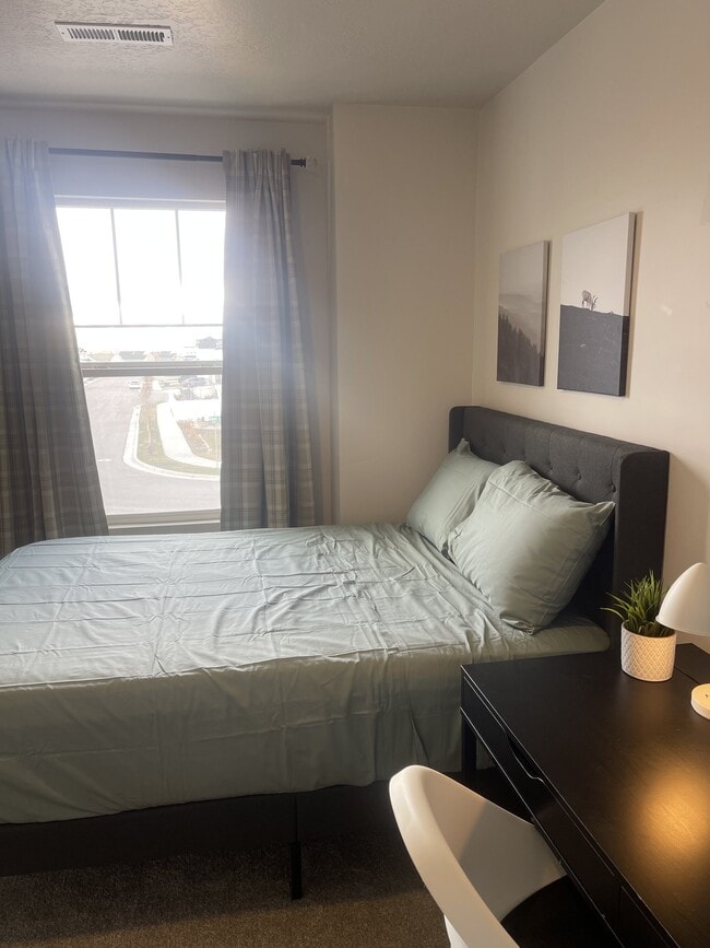 Foto del edificio - 859 N Basalt Ln