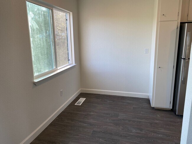 Foto del edificio - Lewis Ln-409