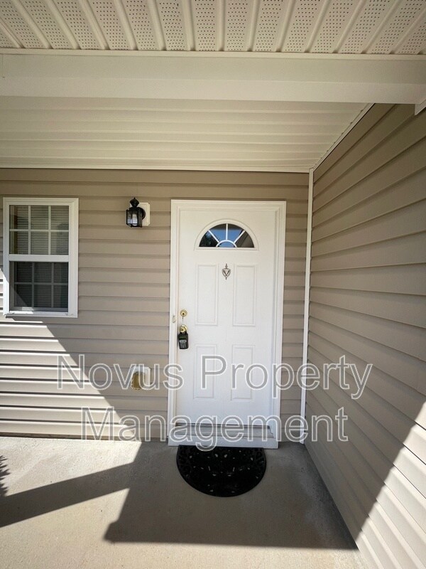 Foto del edificio - 363 Arrowhead Dr