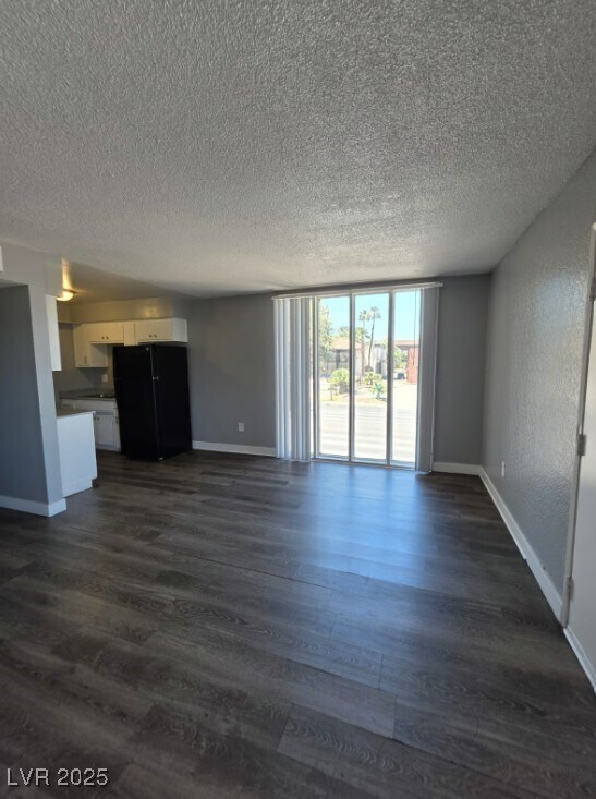 Foto del edificio - 1089 E Desert Inn Rd