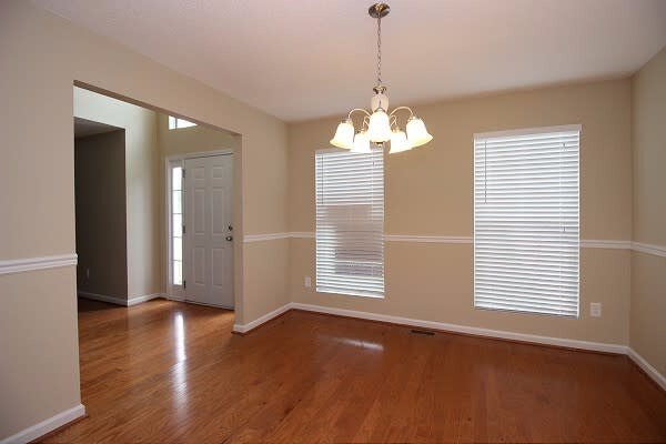 Building Photo - 116 Drake Way