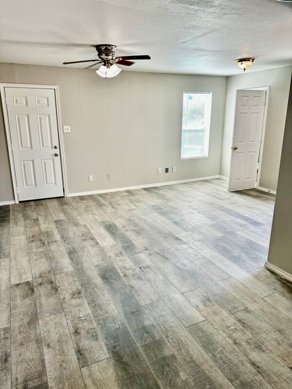 Foto del edificio - 768 Avondale Ave