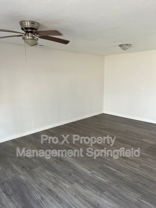 Foto del edificio - 1617 N Jefferson Ave