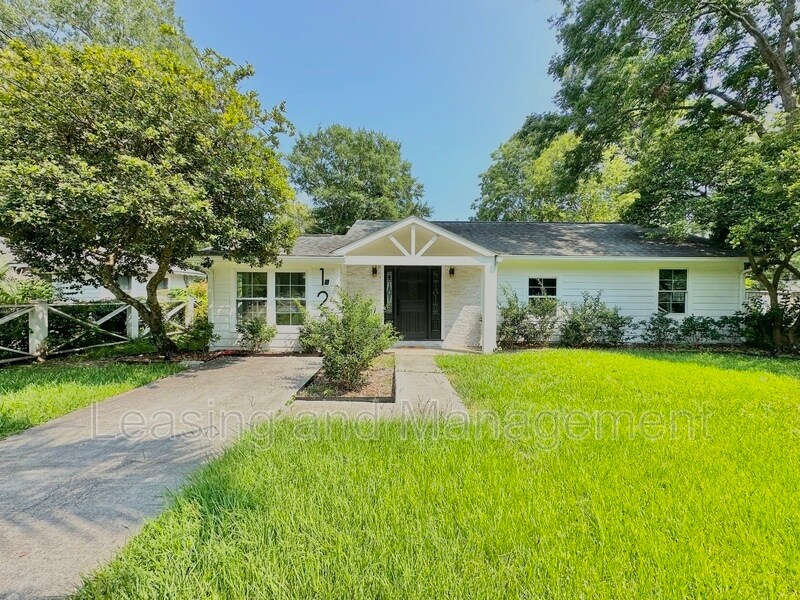 Primary Photo - 12 Pearl Ave
