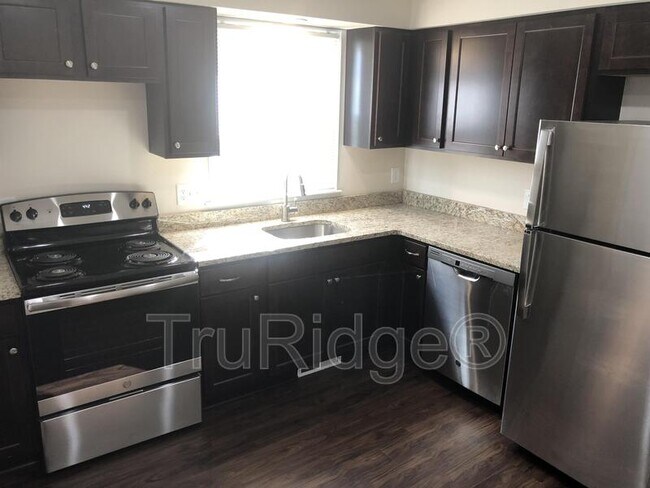 Foto del edificio - 978 W Liberty St