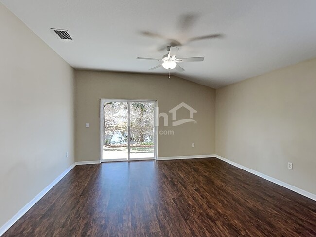 Building Photo - 5751 Autumn Shire Drive