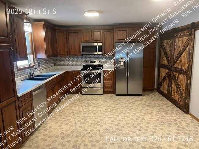 Foto del edificio - 3025 18th St S