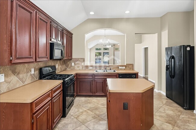 Foto del edificio - 2411 Morgan Ridge Ln