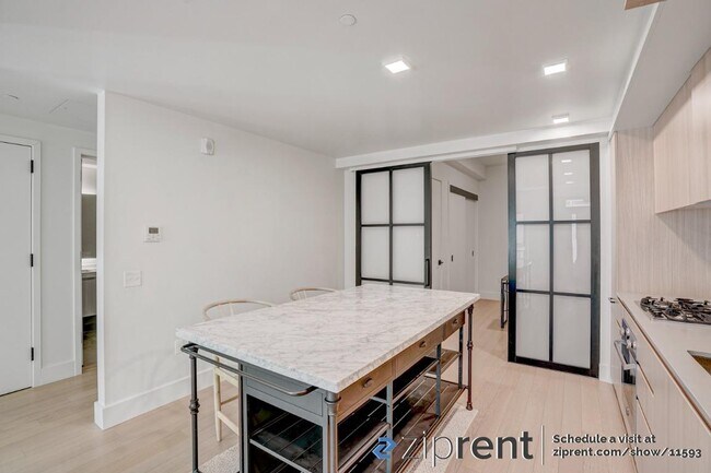Building Photo - 953 Tennessee St