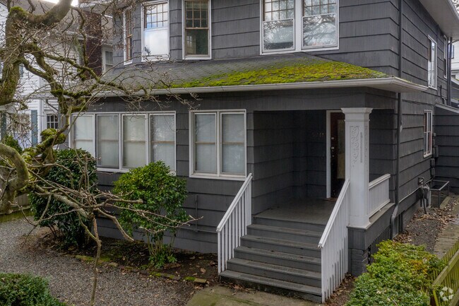 Foto del edificio - 5241 18th Ave