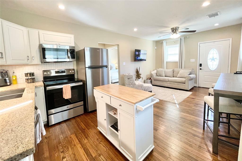 3015 Stonewall St, Houston, TX 77020 House Rental in Houston, TX