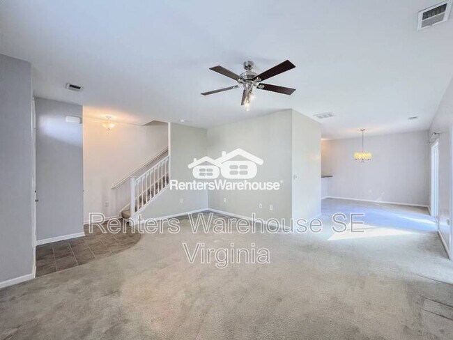 Building Photo - 2439 Leytonstone Dr