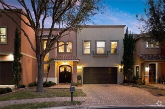 Building Photo - 305 Ulex Ave