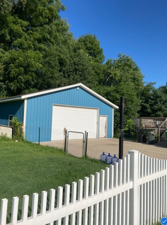 Building Photo - 23712 Edison Rd