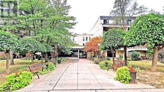 Building Photo - 3740-3740 Don Mills Rd