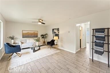 Foto del edificio - 5530 Ackerfield Ave